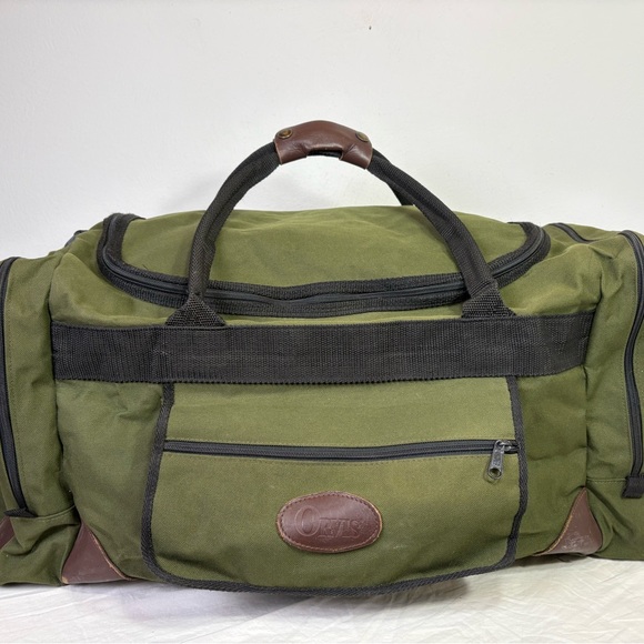 ORVIS Large Canvas Leather Duffel Duffle Bag *flaw* - Picture 8 of 16